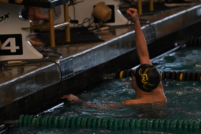 9.BOYS-200-MEDLEY-RELAY-1